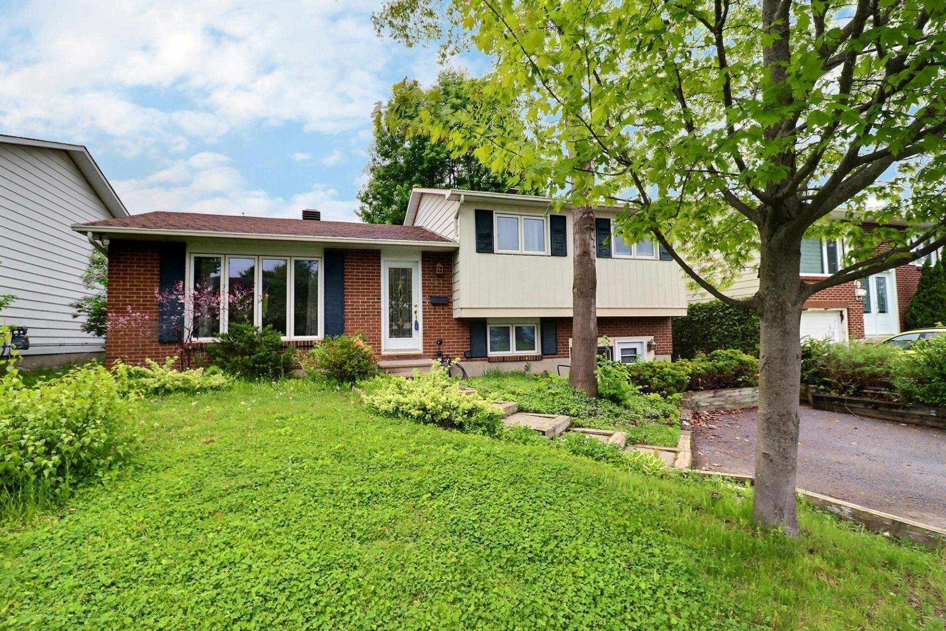 









81


Rue Bocage

,
Gatineau (Gatineau),




QC
J8T7W5

