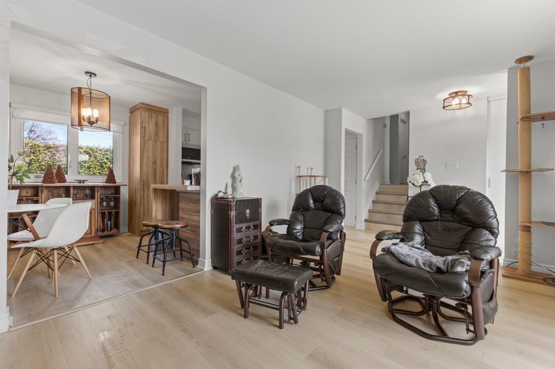 









81


Rue Bocage

,
Gatineau (Gatineau),




QC
J8T7W5

