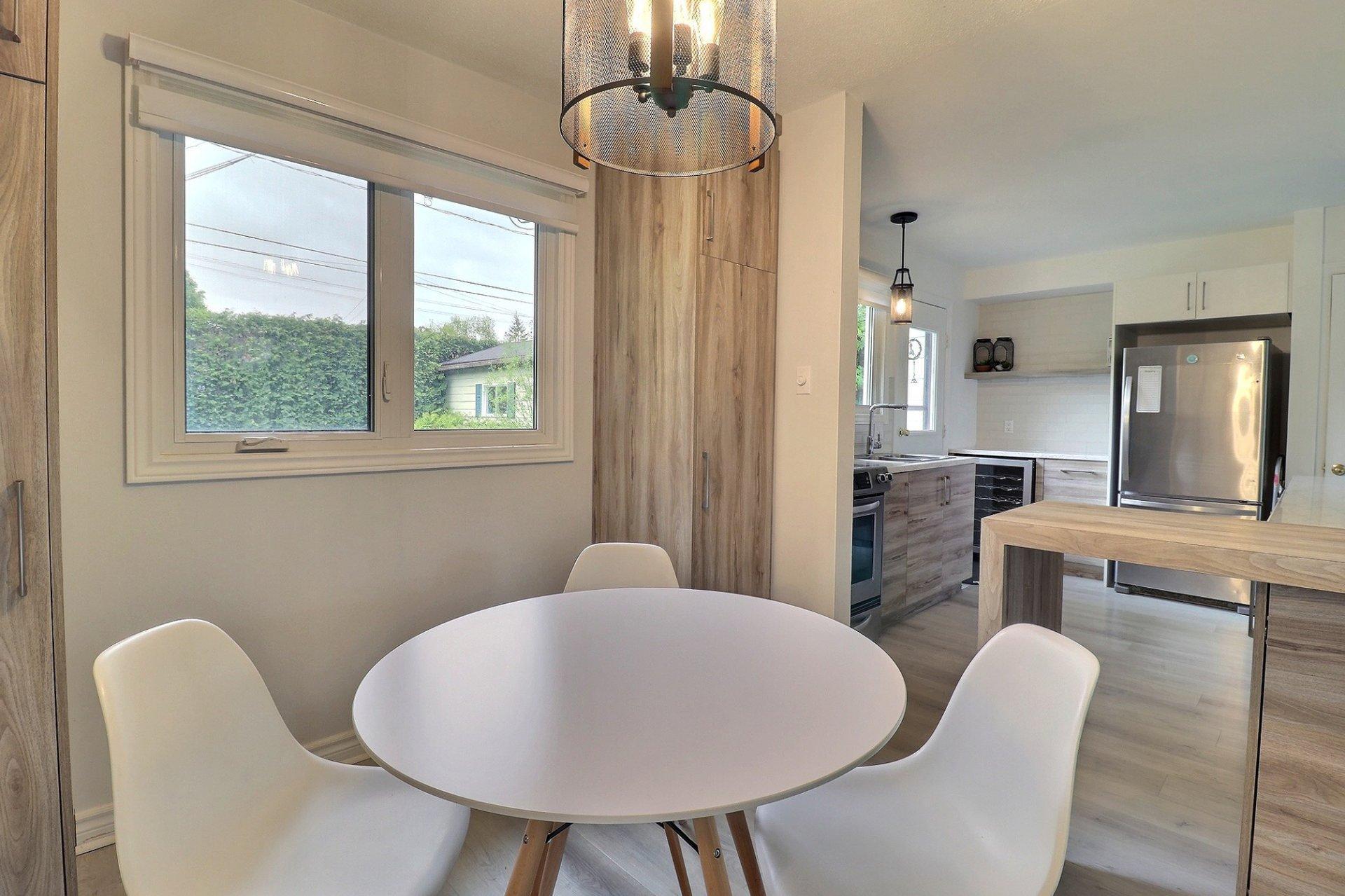









81


Rue Bocage

,
Gatineau (Gatineau),




QC
J8T7W5

