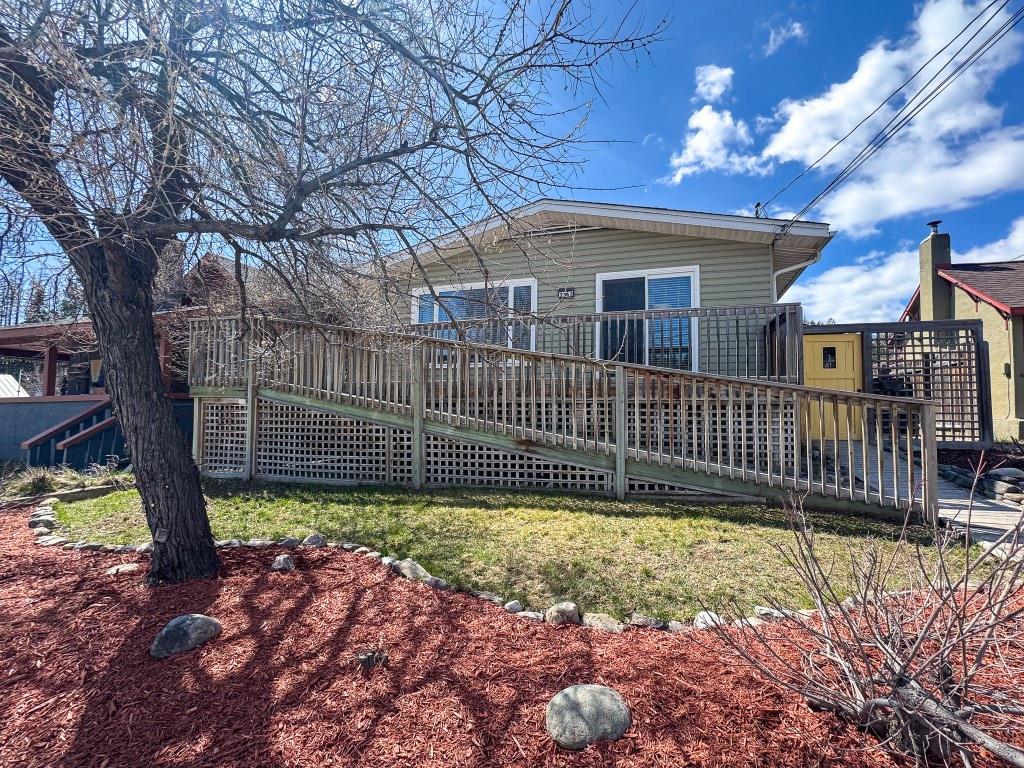 









2165


Warren

Avenue,
Kimberley,




BC
V1A 1S6

