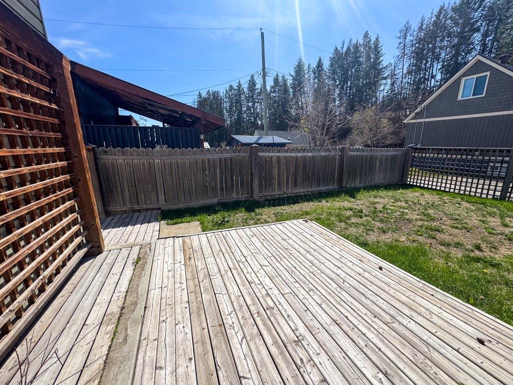 









2165


Warren

Avenue,
Kimberley,




BC
V1A 1S6

