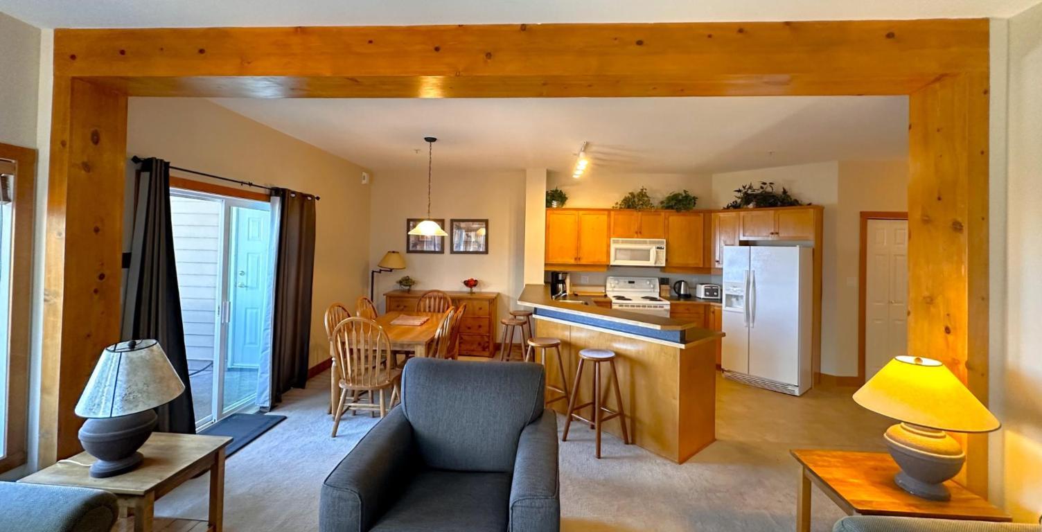 









1351


GERRY SORENSEN

Way, C4-C,
Kimberley,




BC
V1A 2Y6

