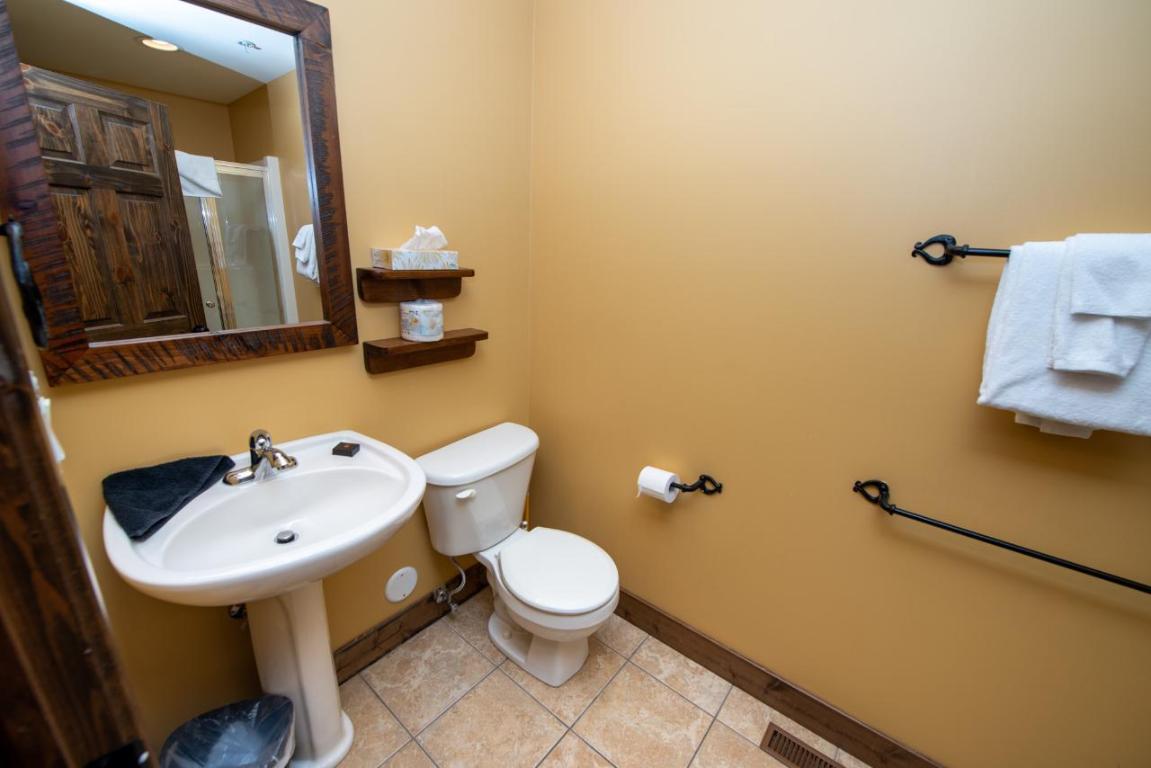 









1351


GERRY SORENSEN

Way, M2-A,
Kimberley,




BC
V1A 2Y6

