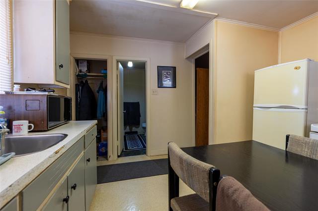 









495


Oakview

AVE,
Winnipeg,




MB
R2K 0S6


