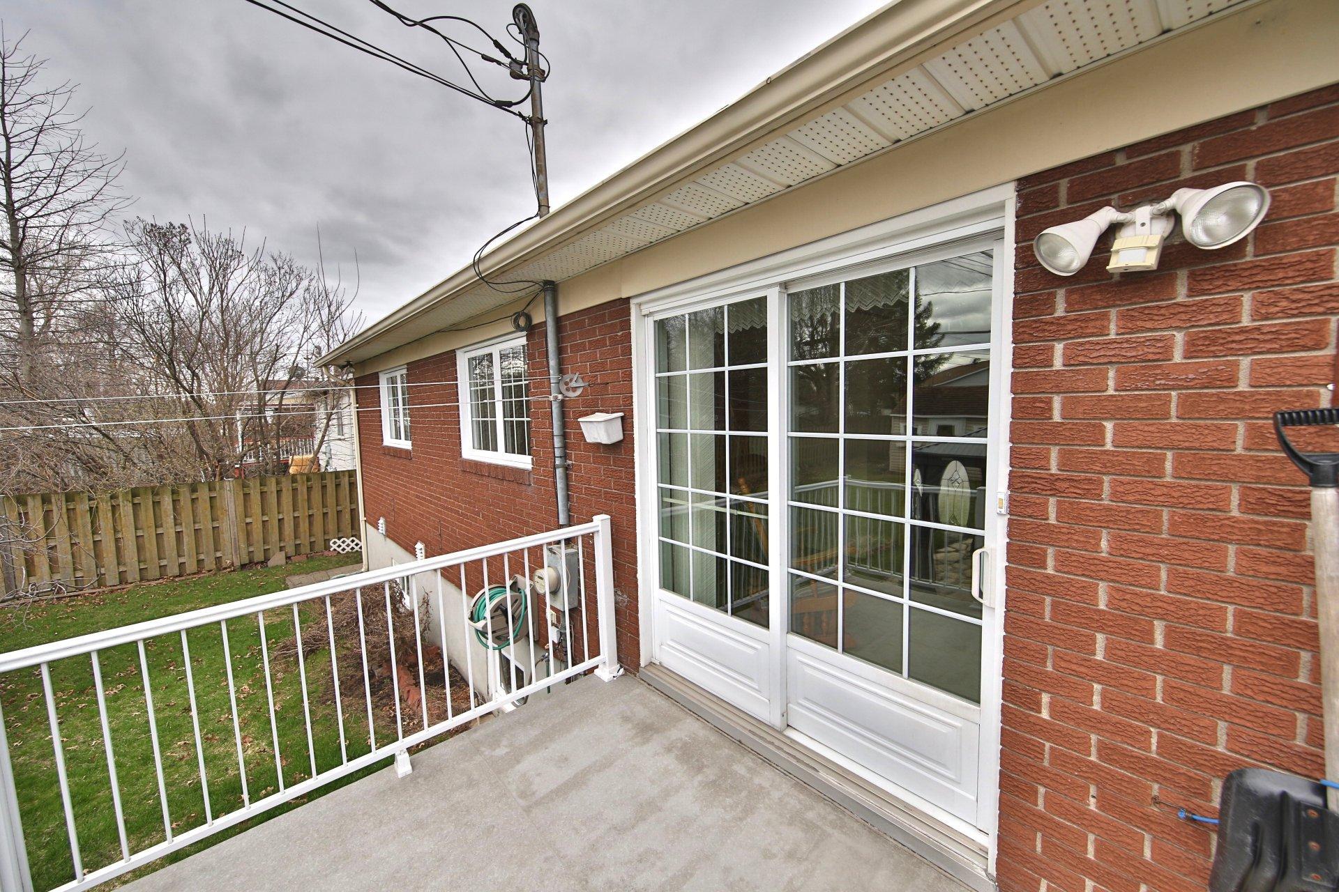 









4545


Boul. Gaétan-Boucher

,
Longueuil (Saint-Hubert),




QC
J3Y5W5

