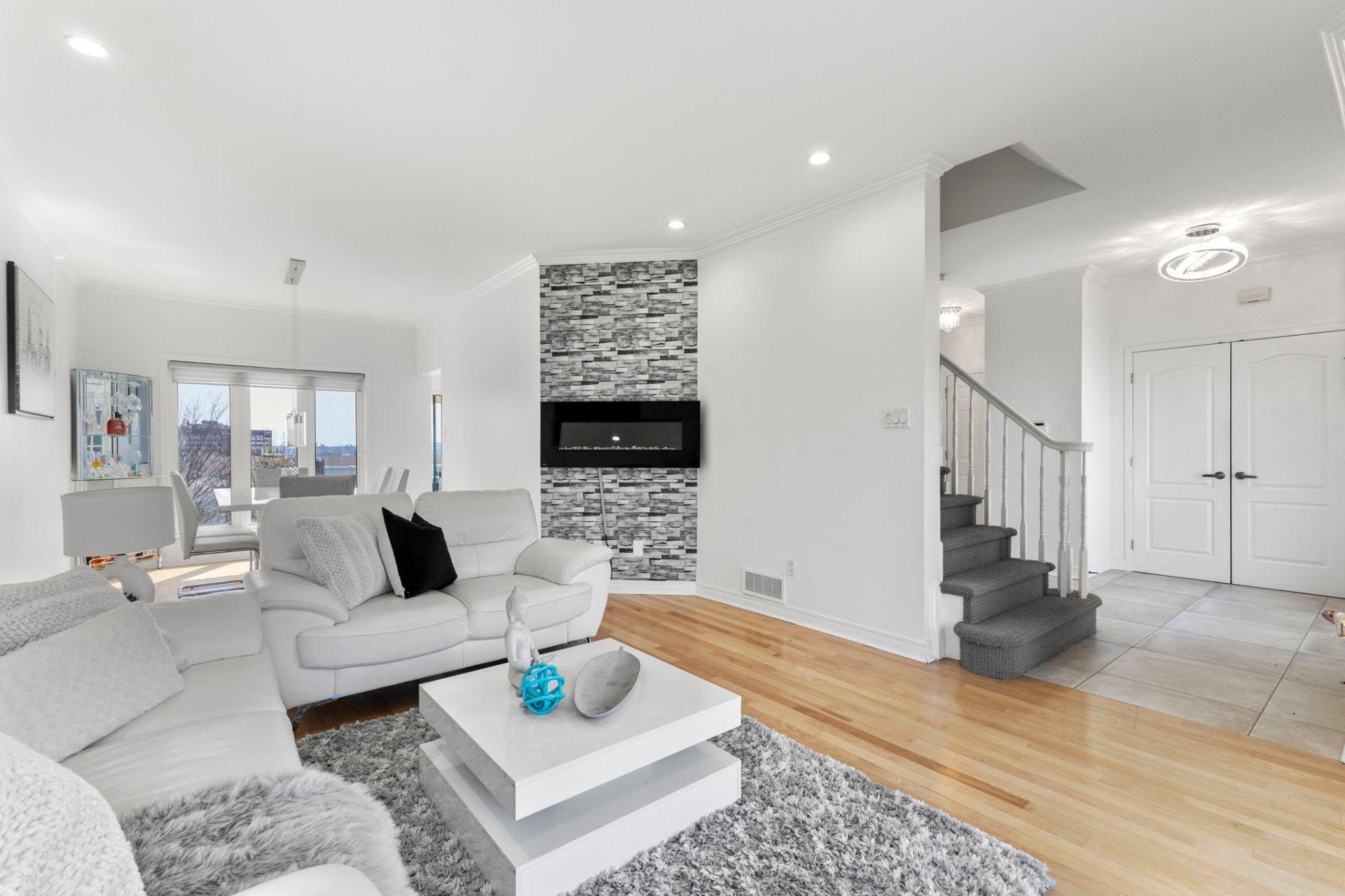 









24


Rue de la Châtelaine

,
Gatineau (Gatineau),




QC
J8V2N2


