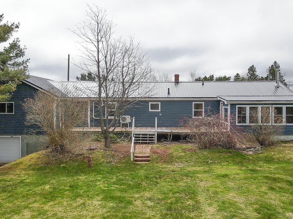 












447 Rte 17

,
Lower Montague,




PE
C0A 1R0

