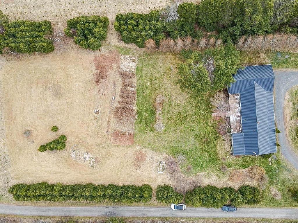 












447 Rte 17

,
Lower Montague,




PE
C0A 1R0

