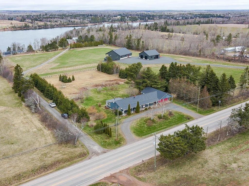 












447 Rte 17

,
Lower Montague,




PE
C0A 1R0

