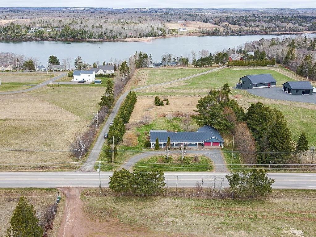 












447 Rte 17

,
Lower Montague,




PE
C0A 1R0

