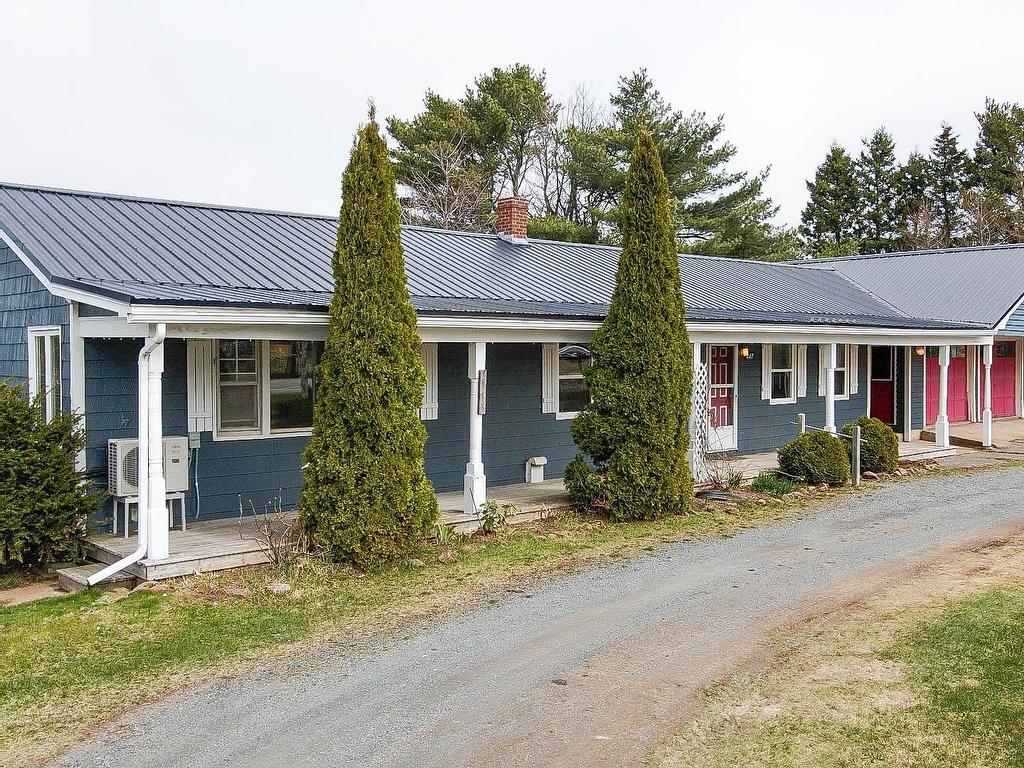 












447 Rte 17

,
Lower Montague,




PE
C0A 1R0

