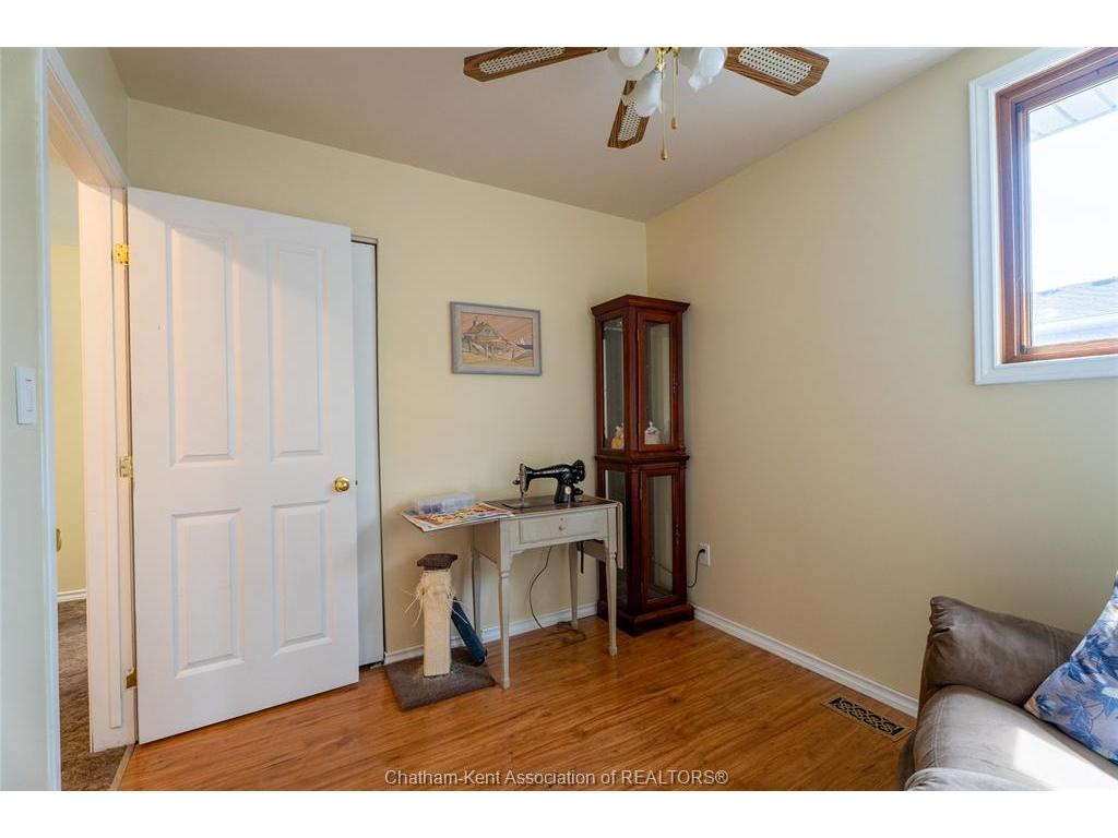 









12


Sioux

Drive,
Chatham,




ON
N7M 5S5

