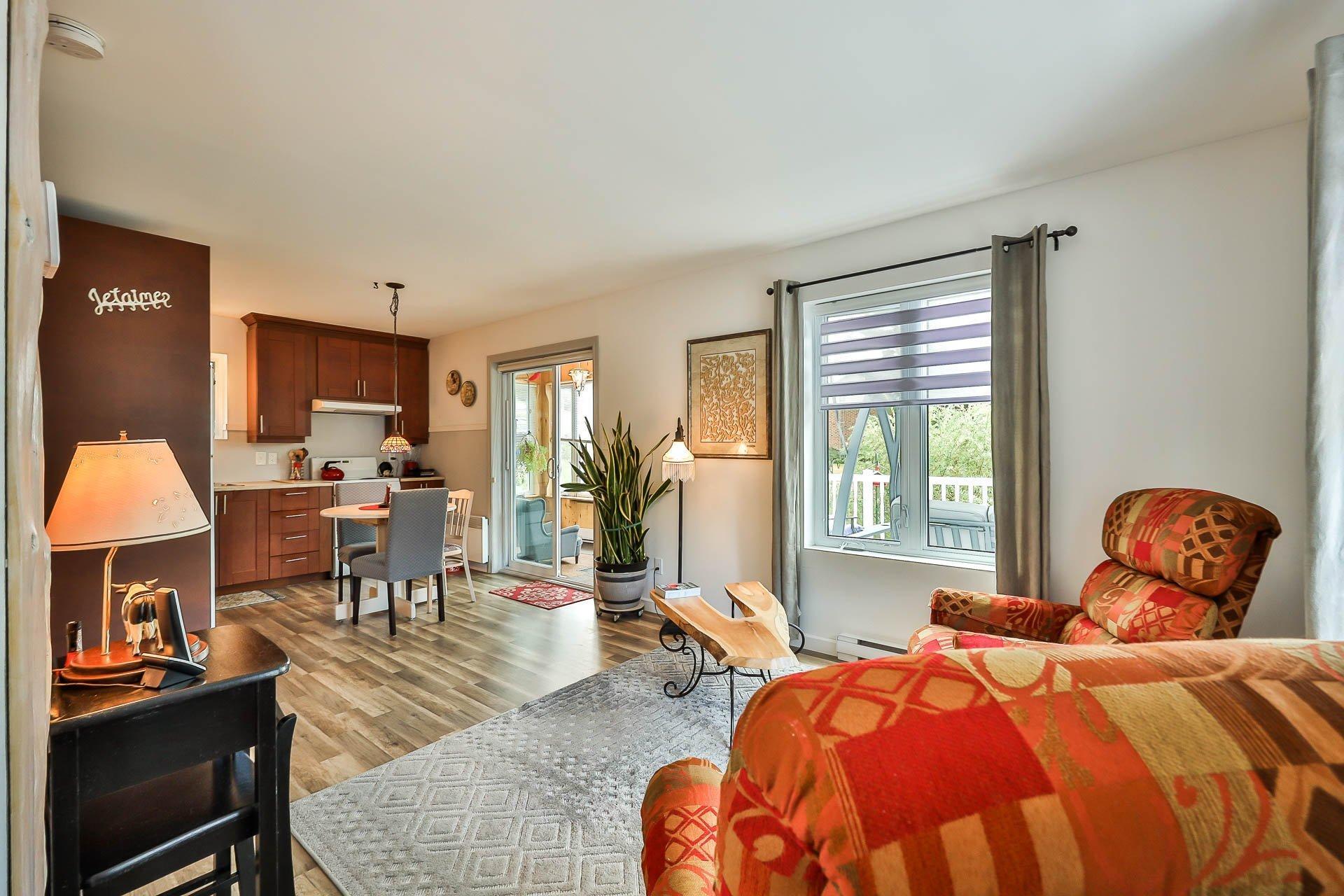 









19


Rue Martel

,
Ripon,




QC
J0V1V0

