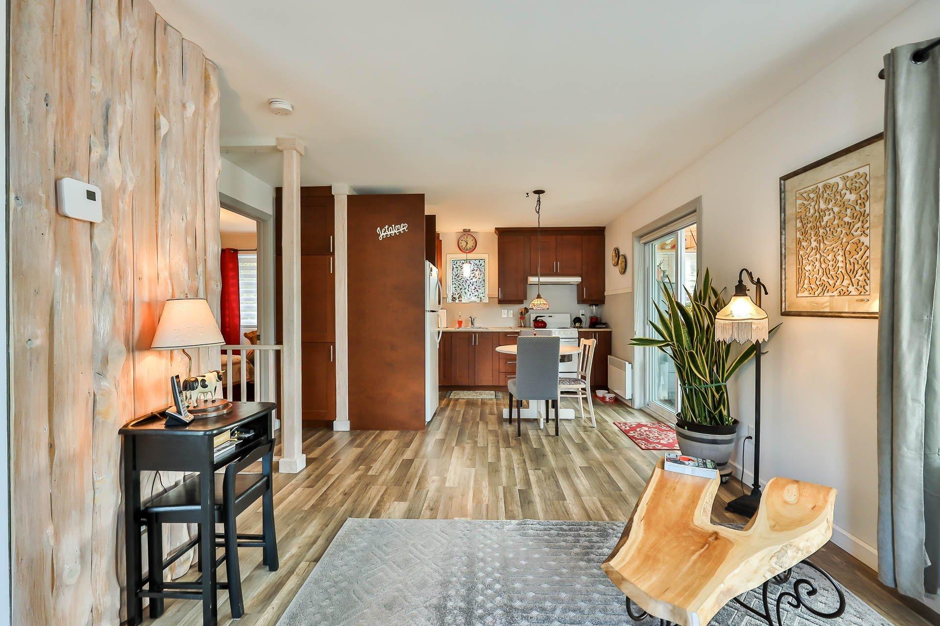 









19


Rue Martel

,
Ripon,




QC
J0V1V0

