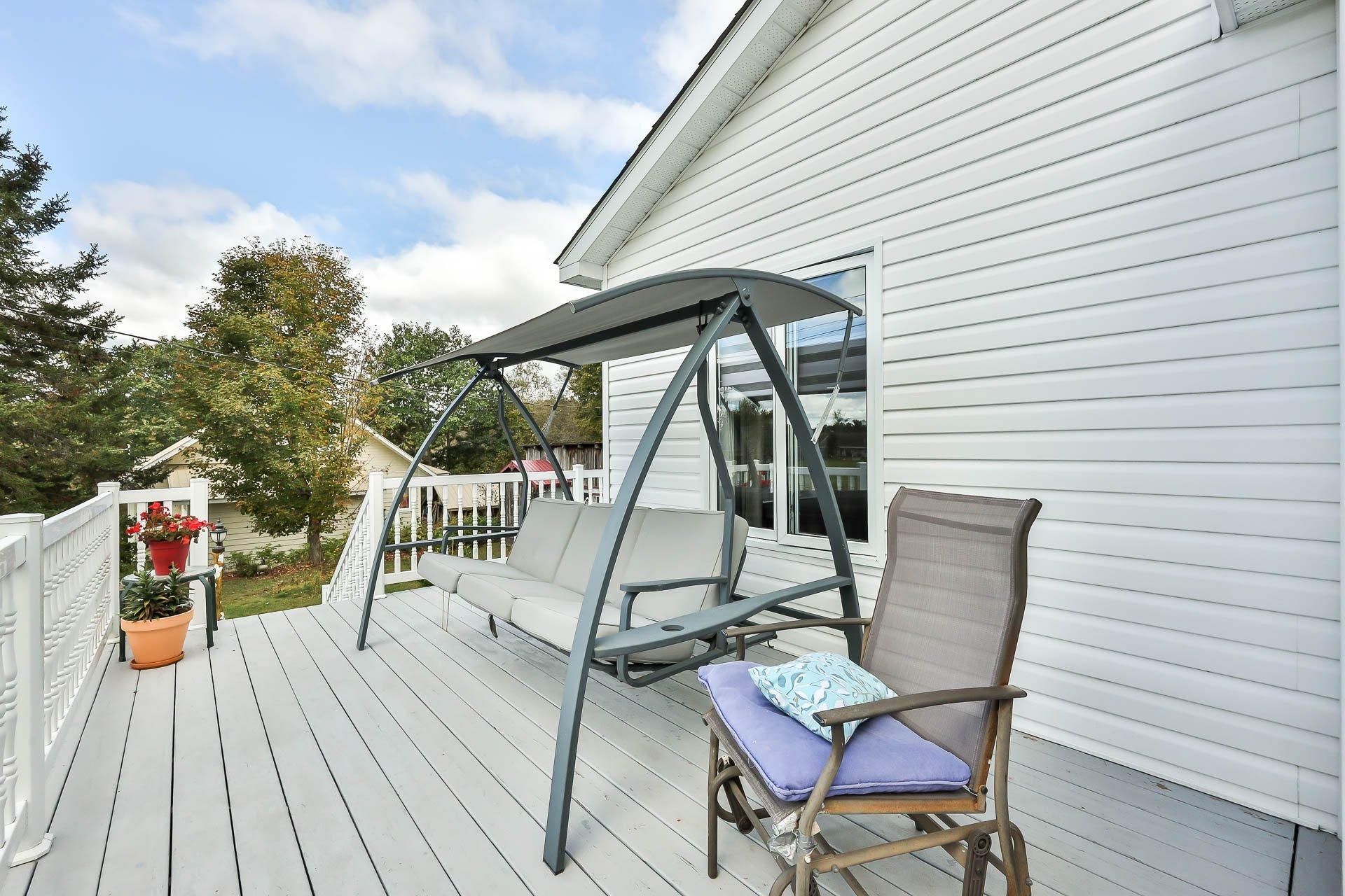 









19


Rue Martel

,
Ripon,




QC
J0V1V0

