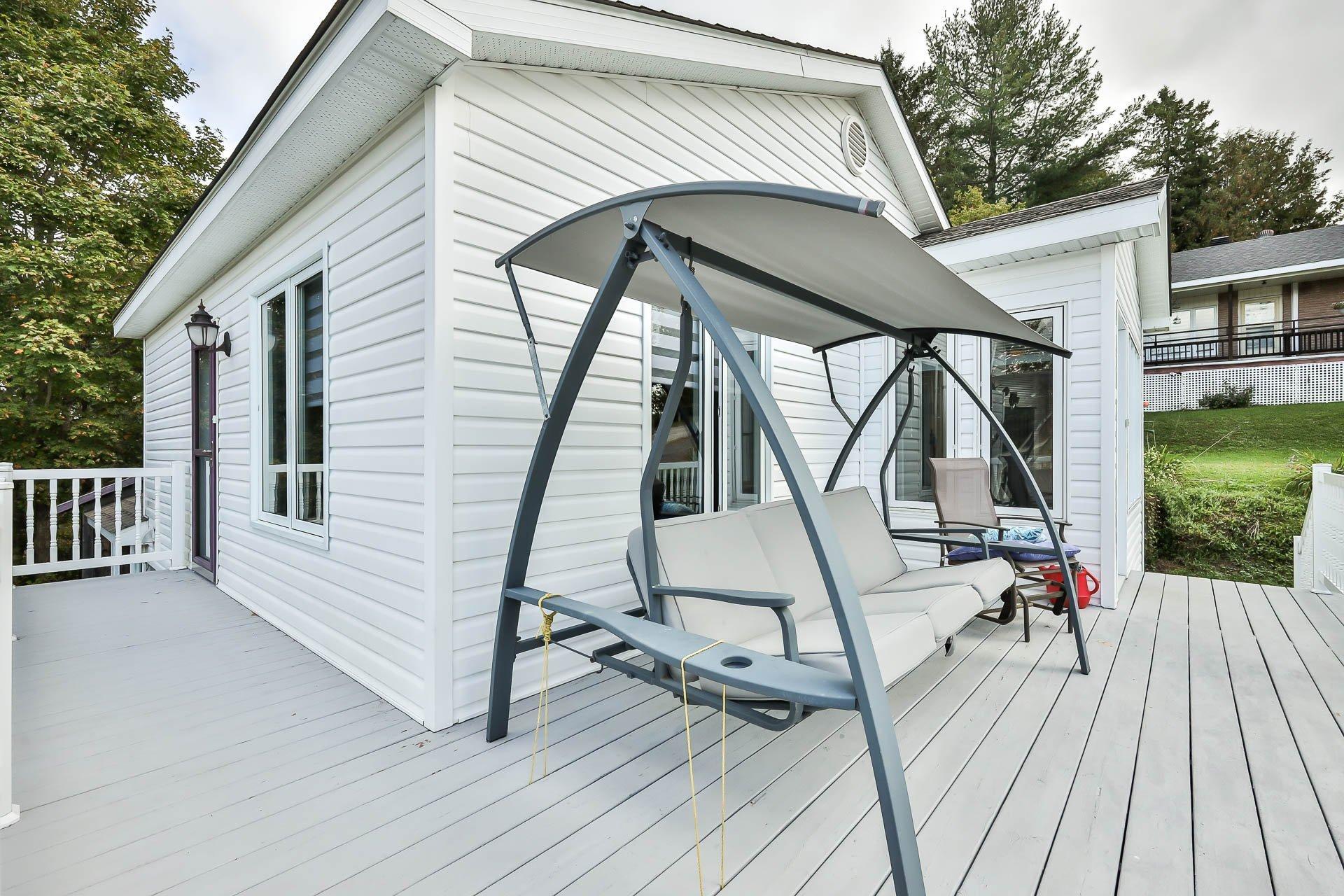 









19


Rue Martel

,
Ripon,




QC
J0V1V0

