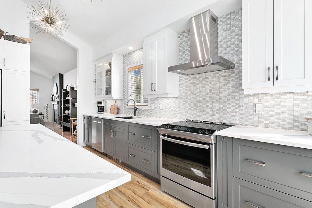 









30


Rue Jean-De La Fontaine

,
Gatineau (Aylmer),




QC
J9J2P7

