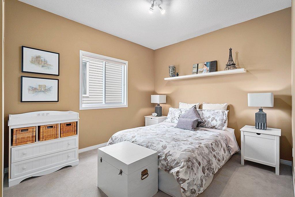 









30


Rue Jean-De La Fontaine

,
Gatineau (Aylmer),




QC
J9J2P7


