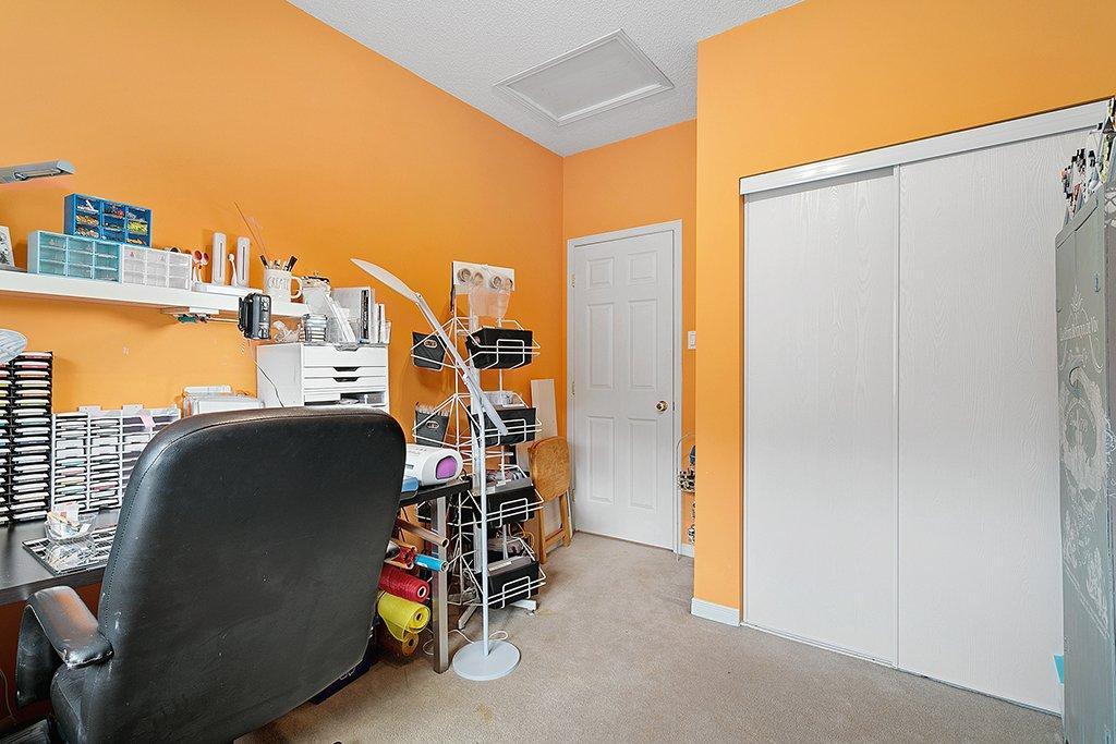 









30


Rue Jean-De La Fontaine

,
Gatineau (Aylmer),




QC
J9J2P7

