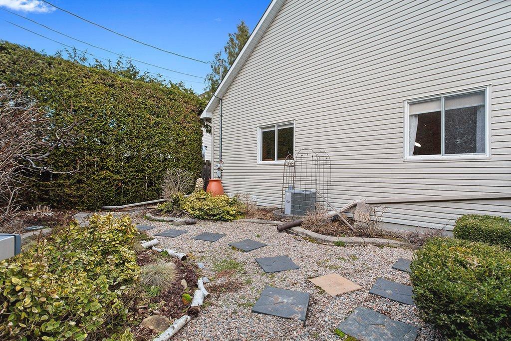 









30


Rue Jean-De La Fontaine

,
Gatineau (Aylmer),




QC
J9J2P7

