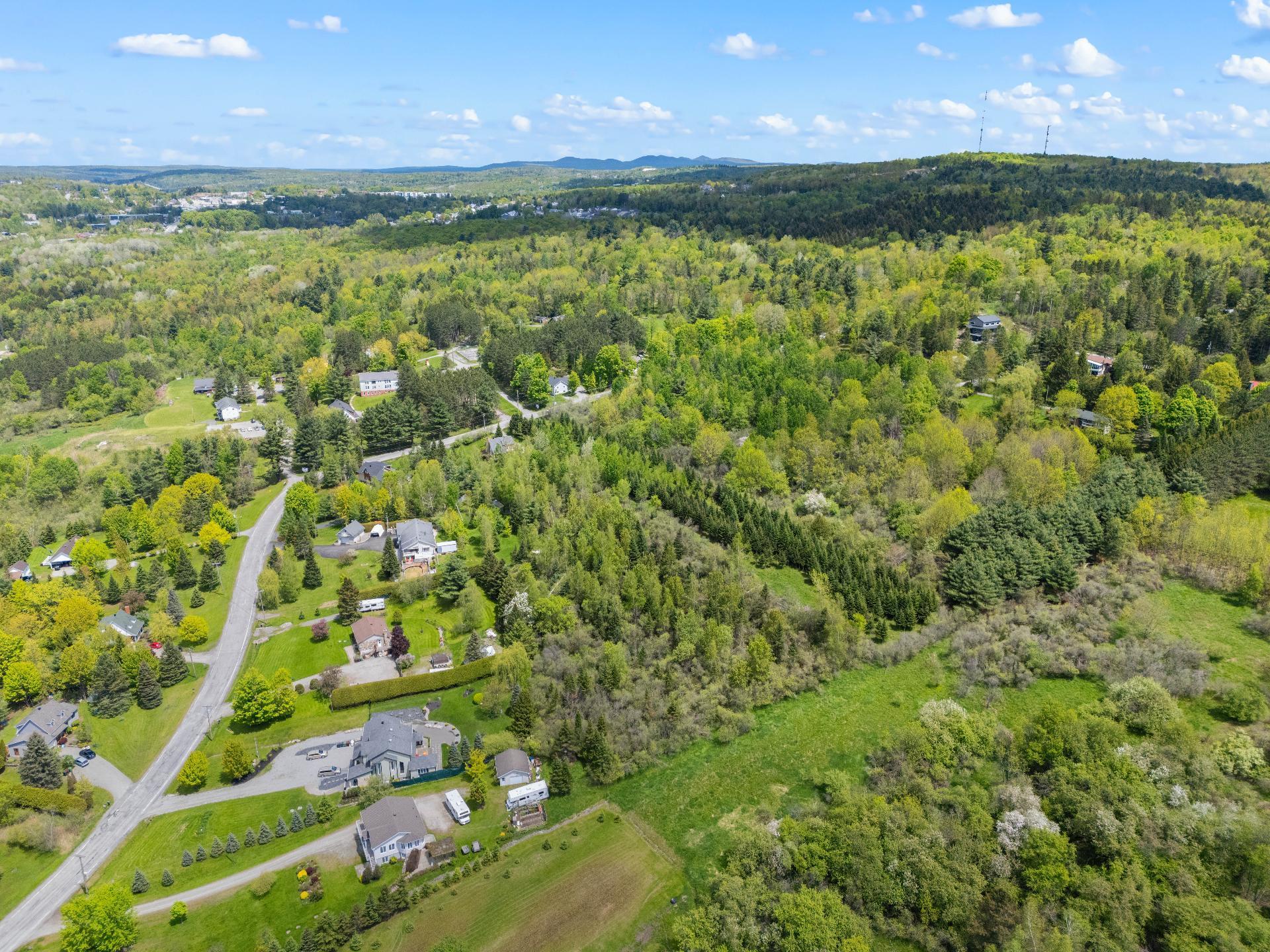












Ch. Thomas-Woodward

,
Sherbrooke (Lennoxville),







QC
J1M0B4

