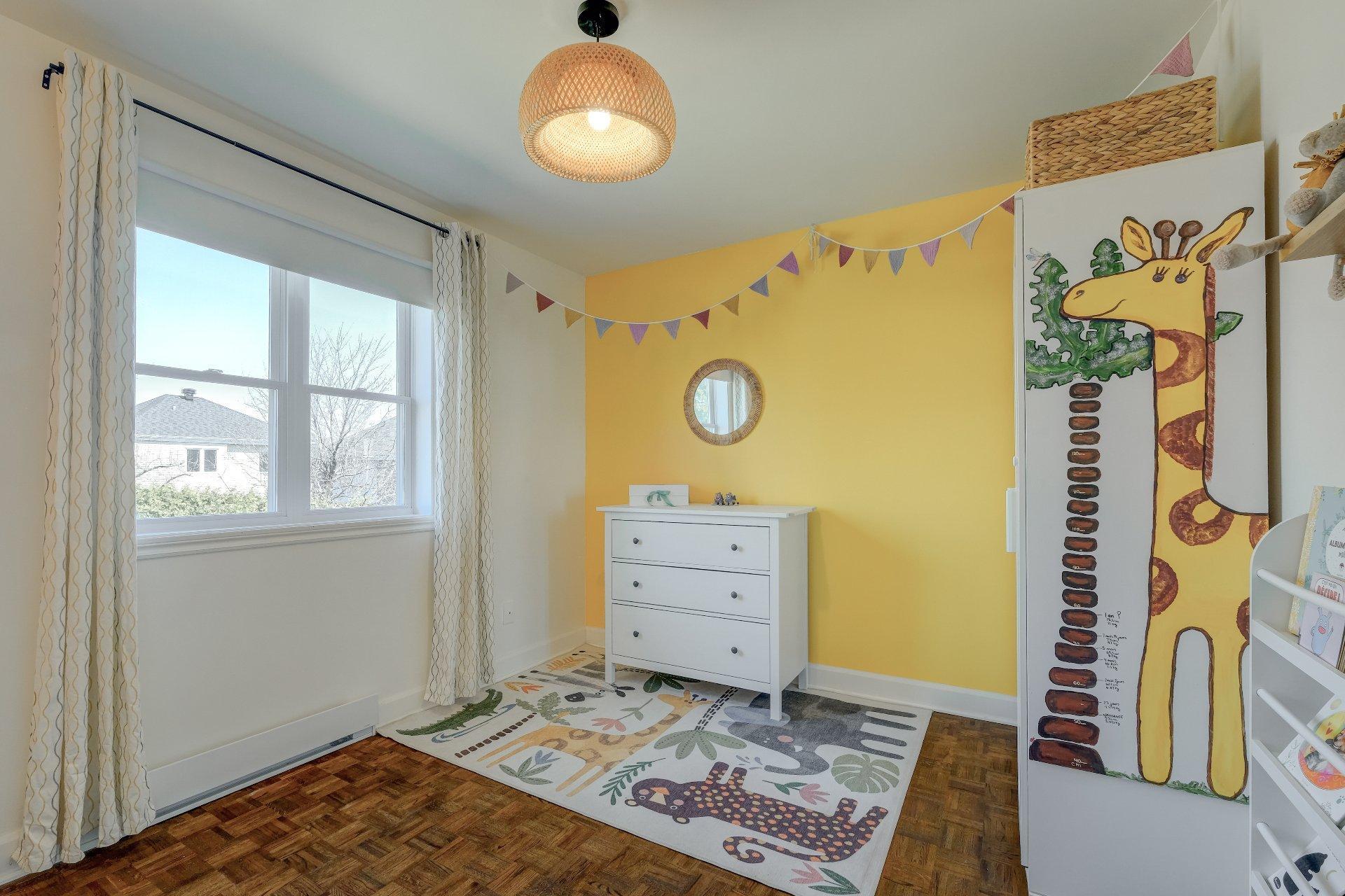 









1889


Rue Bédard

,
Longueuil (Le Vieux-Longueuil),




QC
J4N1K5

