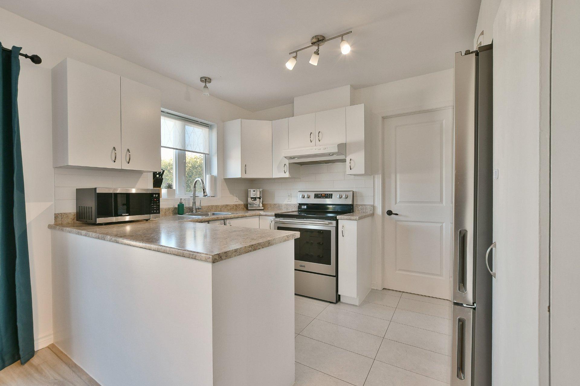 









43


Rue Dugas

,
Saint-Jacques,




QC
J0K2R0


