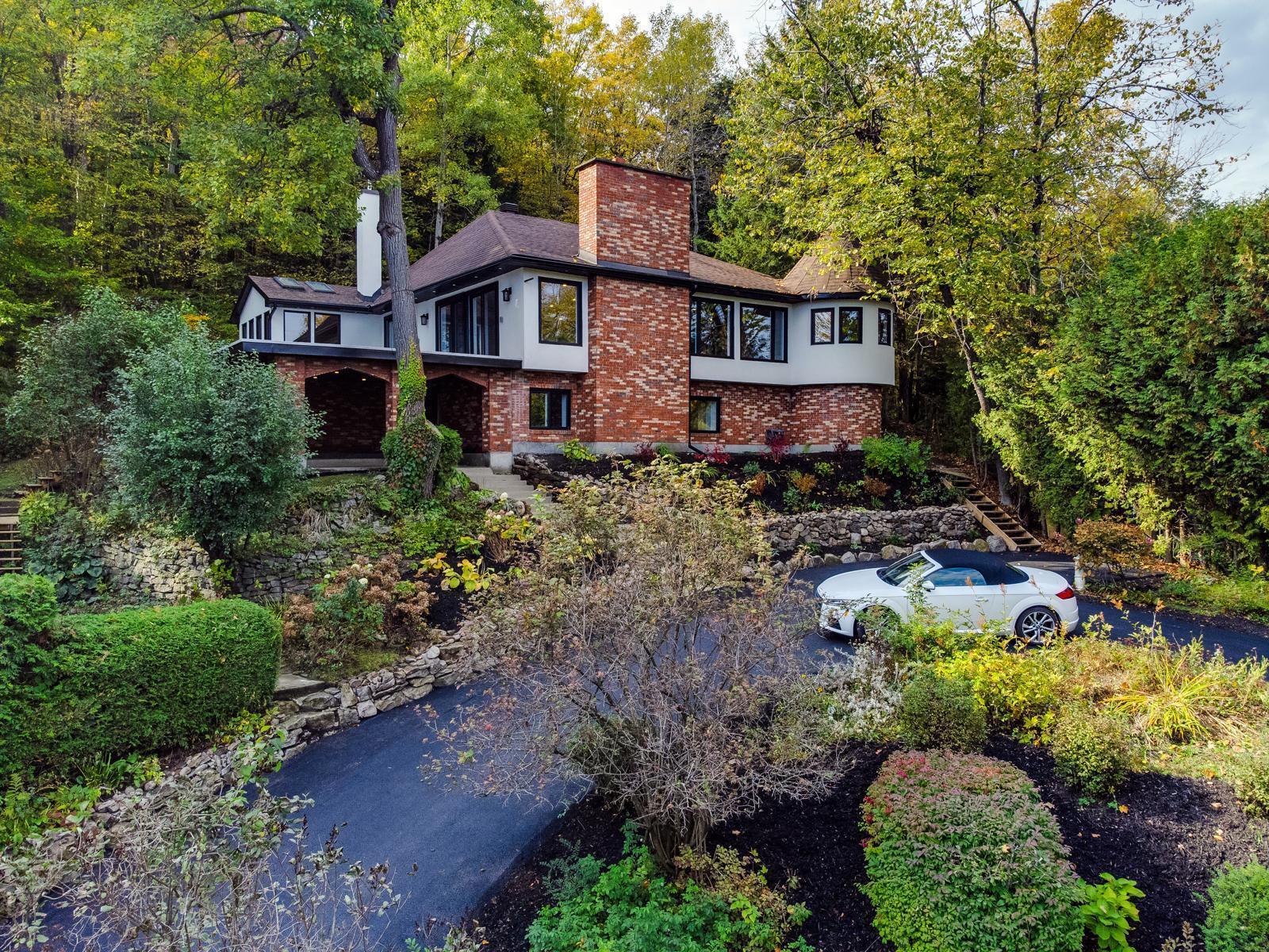 









1277


Route 105

,
Chelsea,




QC
J9B1P4

