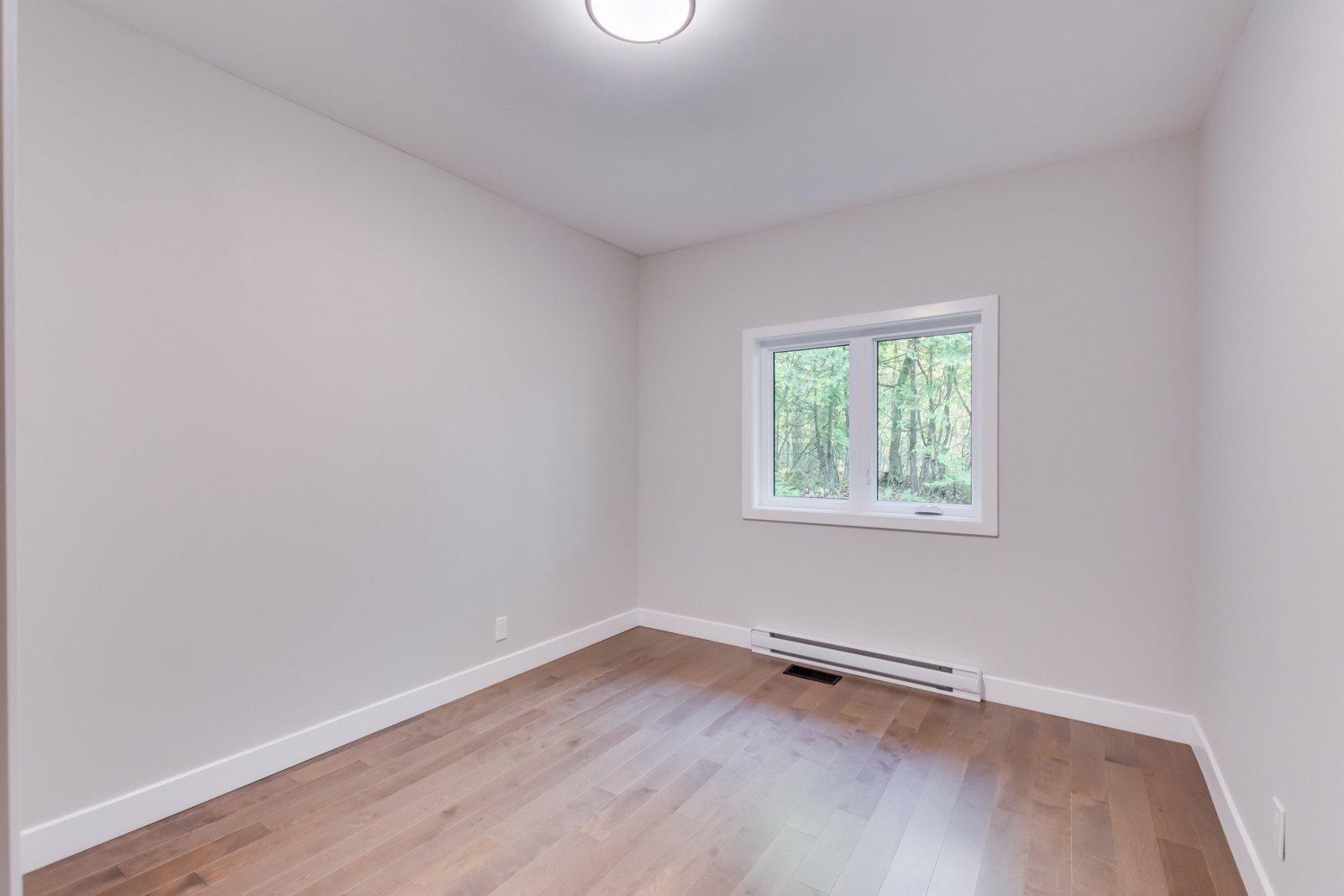 









1277


Route 105

,
Chelsea,




QC
J9B1P4

