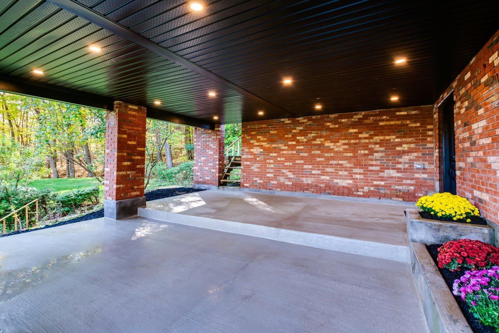 









1277


Route 105

,
Chelsea,




QC
J9B1P4

