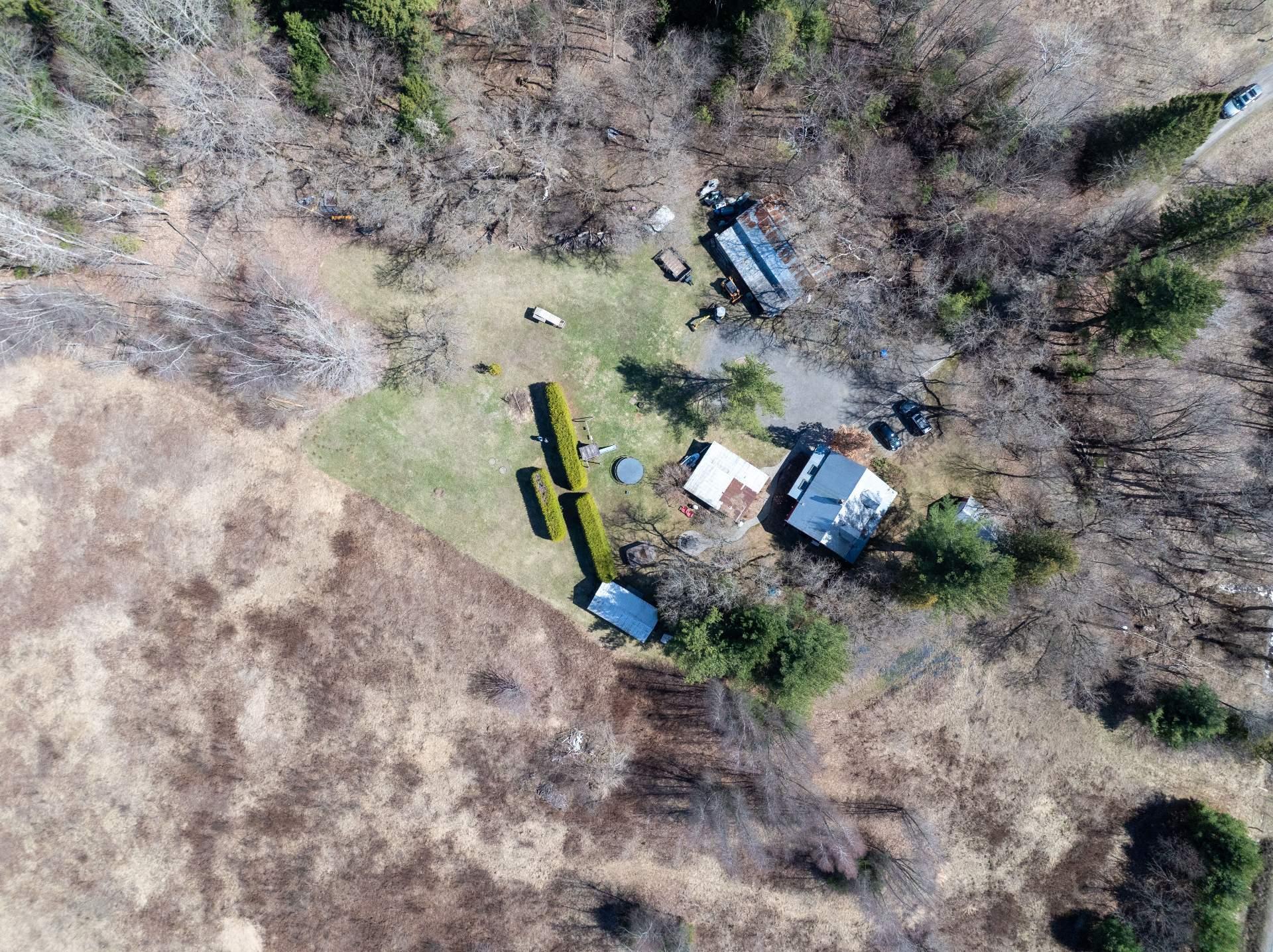 









1253


Ch. Pincourt

,
Mascouche,




QC
J7L2X8

