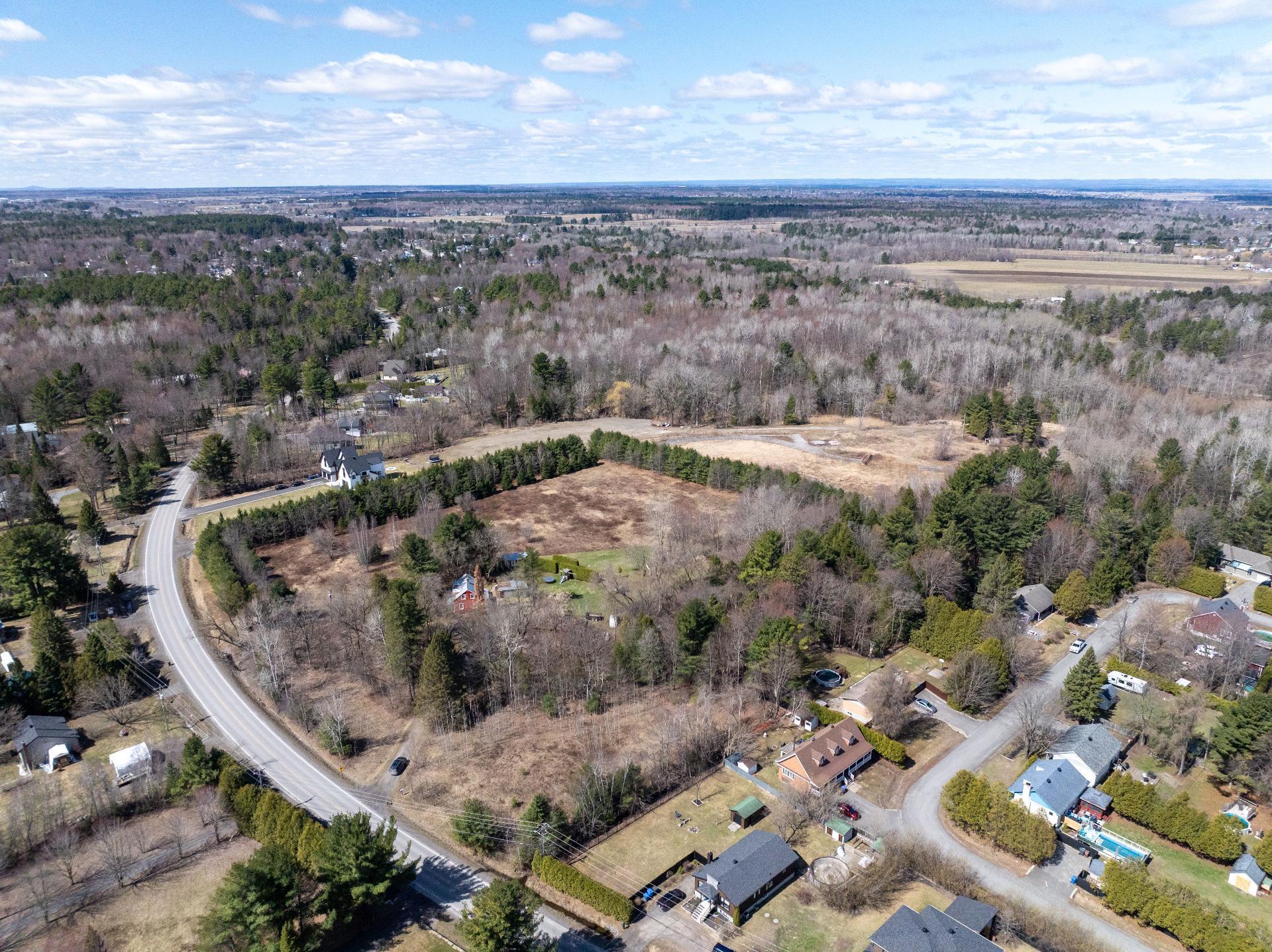 









1253


Ch. Pincourt

,
Mascouche,




QC
J7L2X8

