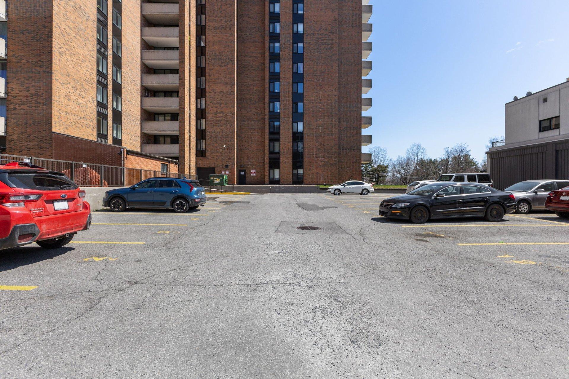 









285


Rue Laurier

, 1007,
Gatineau (Hull),




QC
J8X3W9

