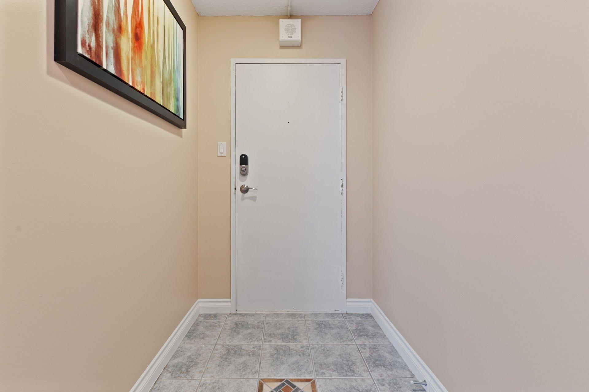 









285


Rue Laurier

, 1007,
Gatineau (Hull),




QC
J8X3W9

