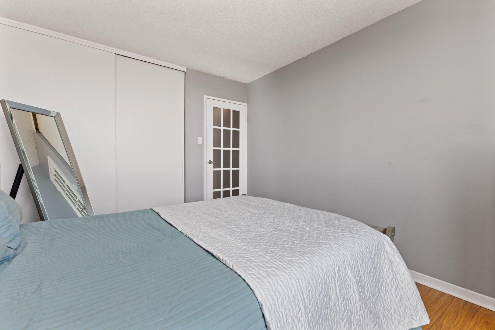 









285


Rue Laurier

, 1007,
Gatineau (Hull),




QC
J8X3W9

