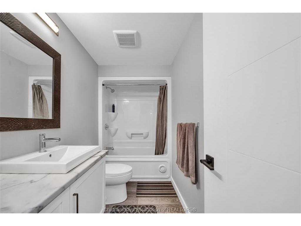 









35


Clara

Crescent,
Chatham,




ON
N7M 0R8


