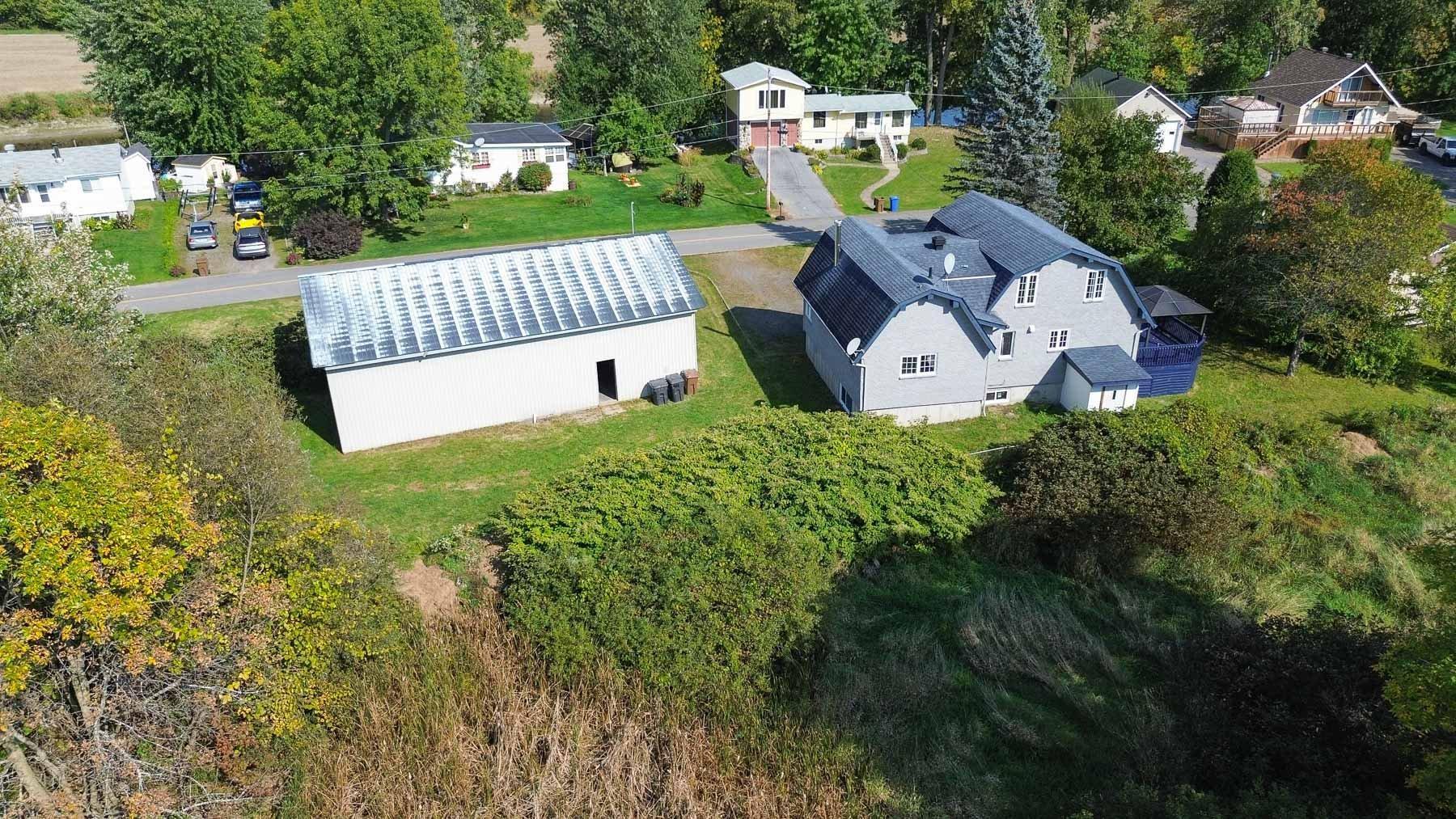 









484


Ch. Montréal

,
Maskinongé,




QC
J0K1N0


