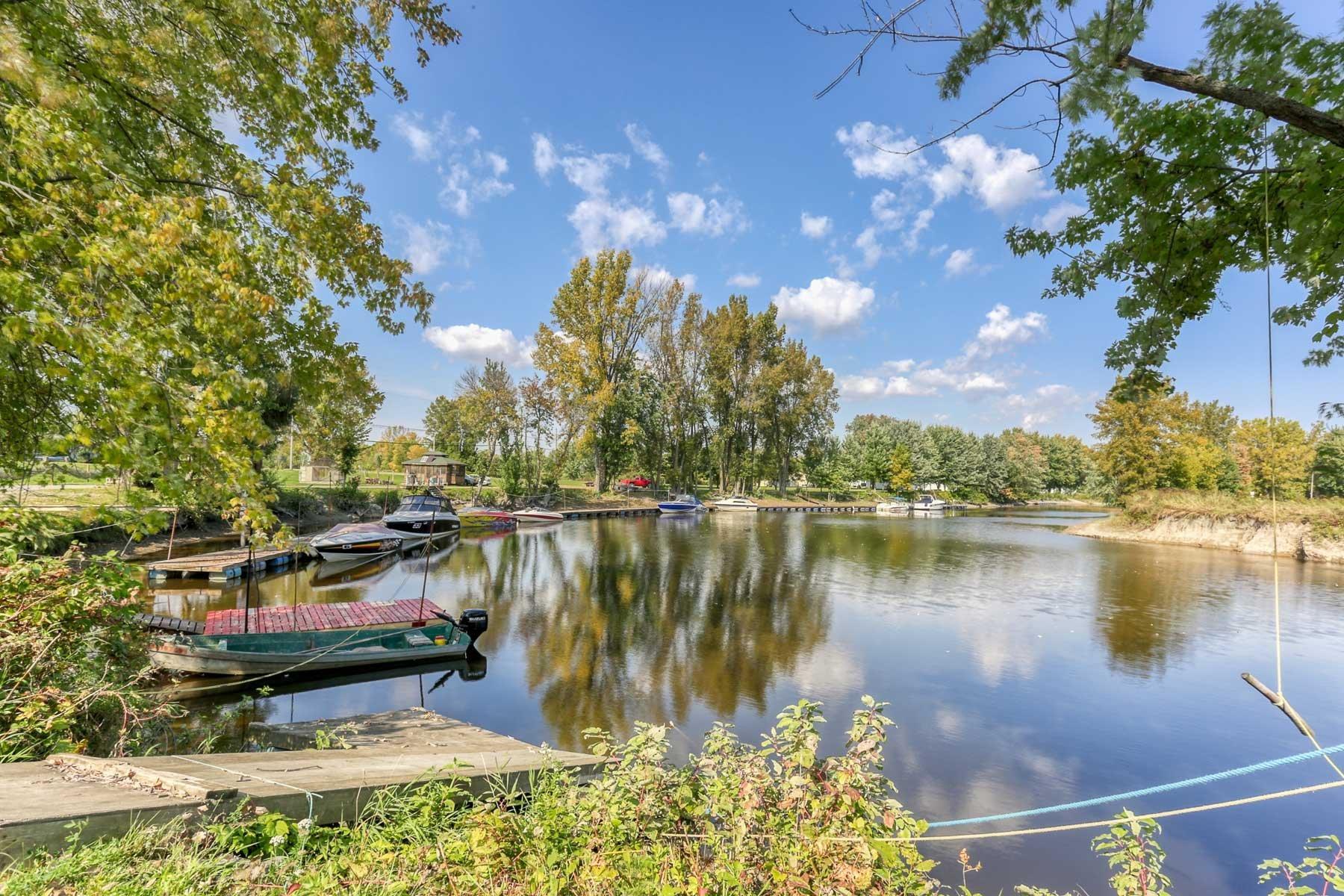









484


Ch. Montréal

,
Maskinongé,




QC
J0K1N0

