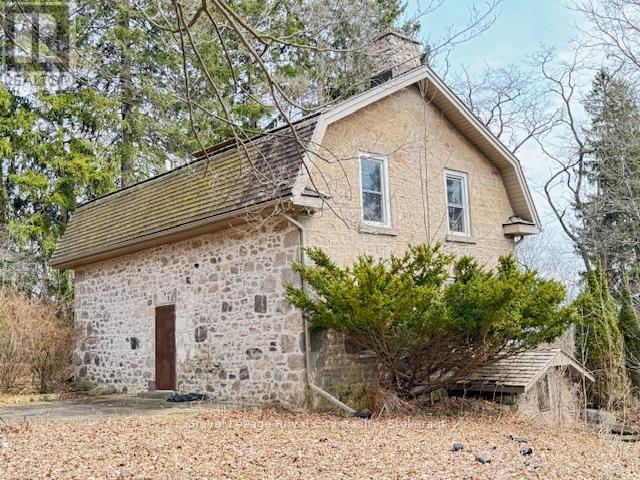 












156 BARDEN STREET

,
Guelph/Eramosa,







Ontario
N0B1P0

