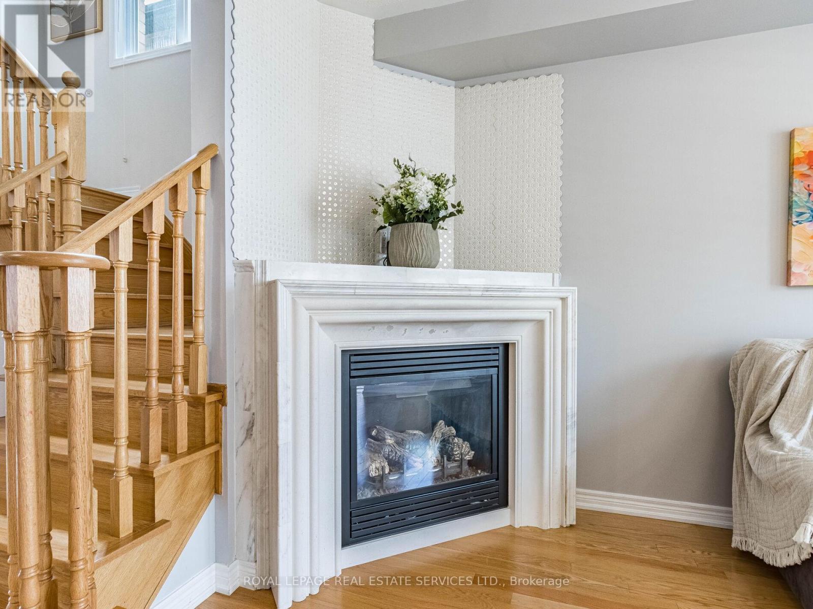 












22 RISEBOROUGH DRIVE

,
Brampton,




Ontario
L6P3W6

