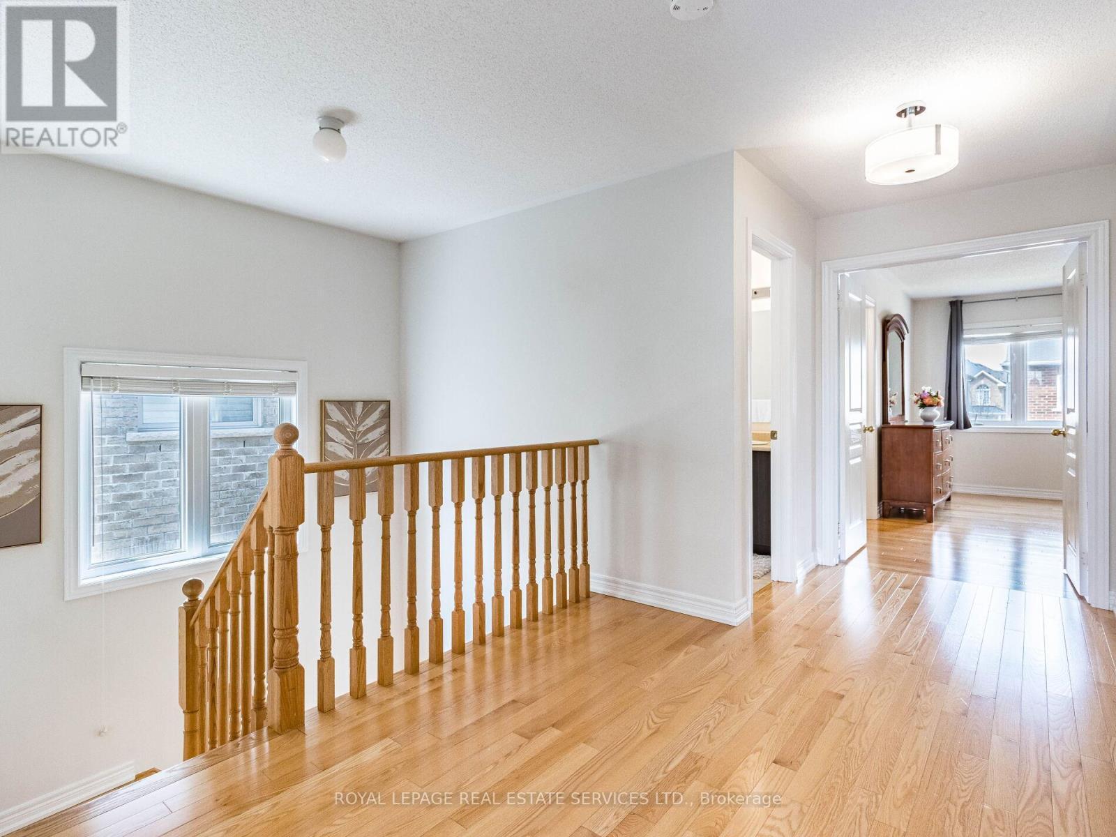 












22 RISEBOROUGH DRIVE

,
Brampton,




Ontario
L6P3W6

