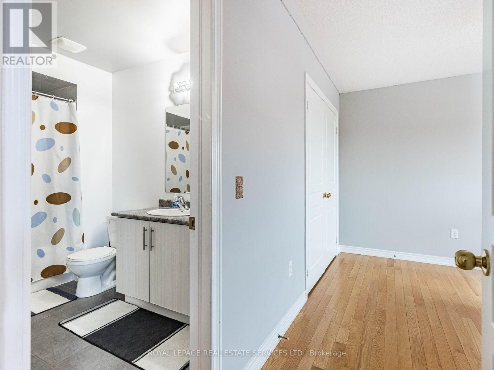 












22 RISEBOROUGH DRIVE

,
Brampton,




Ontario
L6P3W6

