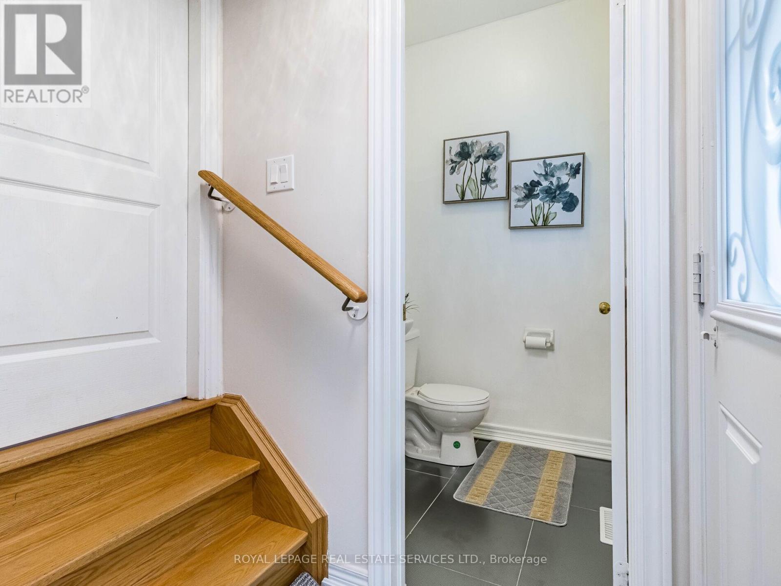 












22 RISEBOROUGH DRIVE

,
Brampton,




Ontario
L6P3W6

