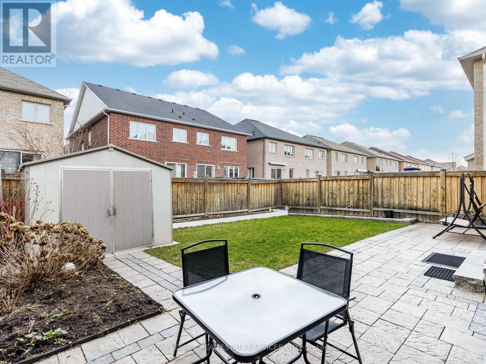 












22 RISEBOROUGH DRIVE

,
Brampton,




Ontario
L6P3W6

