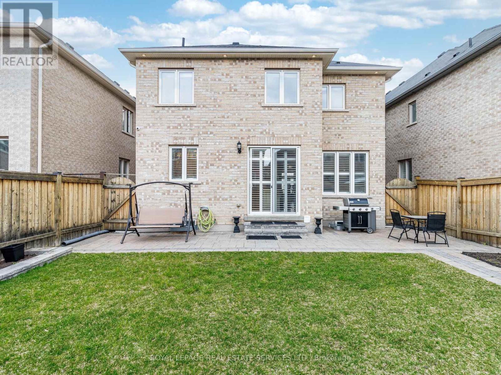 












22 RISEBOROUGH DRIVE

,
Brampton,




Ontario
L6P3W6

