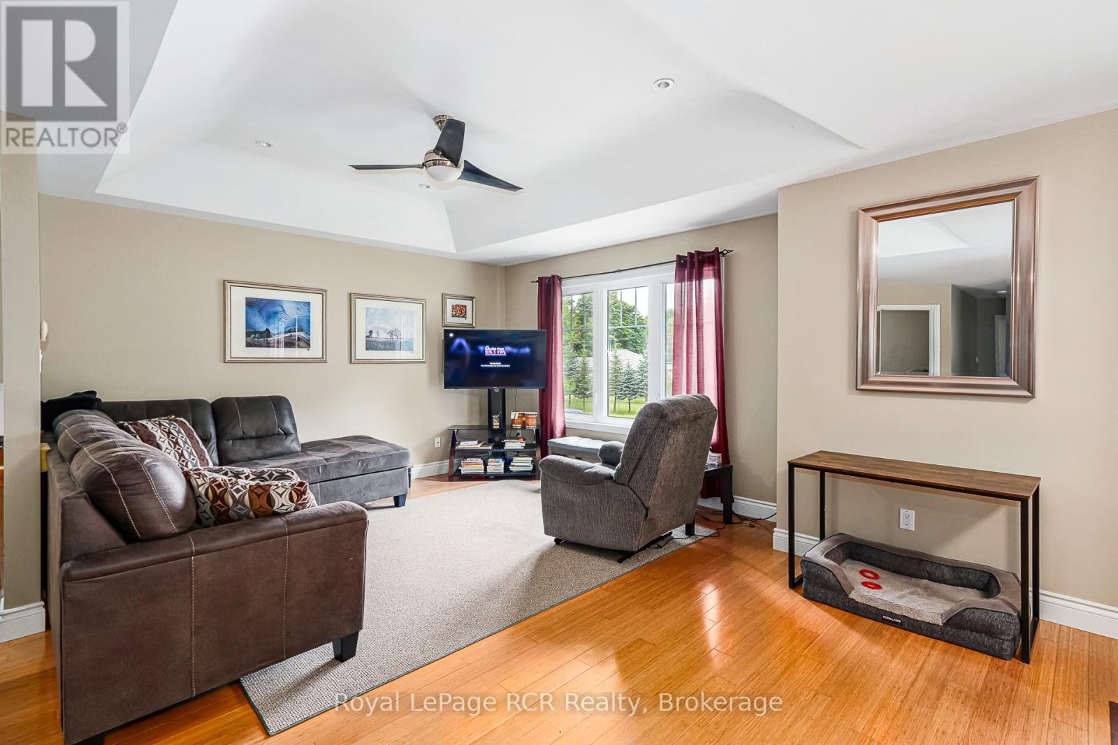 












180 RAGLAN STREET

,
Grey Highlands,




Ontario
N0C1E0

