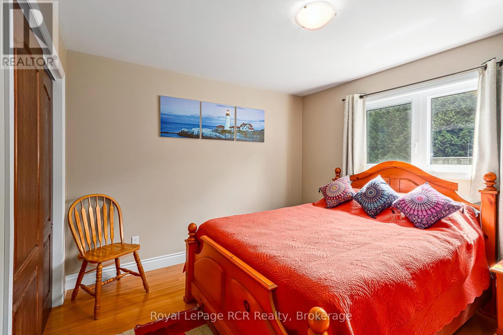 












180 RAGLAN STREET

,
Grey Highlands,




Ontario
N0C1E0

