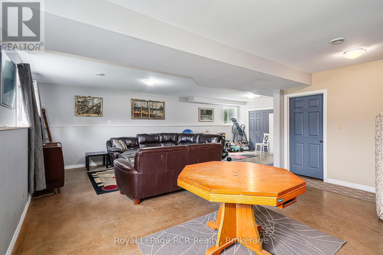 












180 RAGLAN STREET

,
Grey Highlands,




Ontario
N0C1E0

