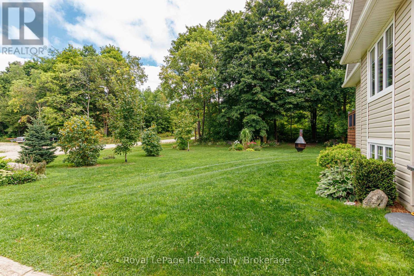 












180 RAGLAN STREET

,
Grey Highlands,




Ontario
N0C1E0


