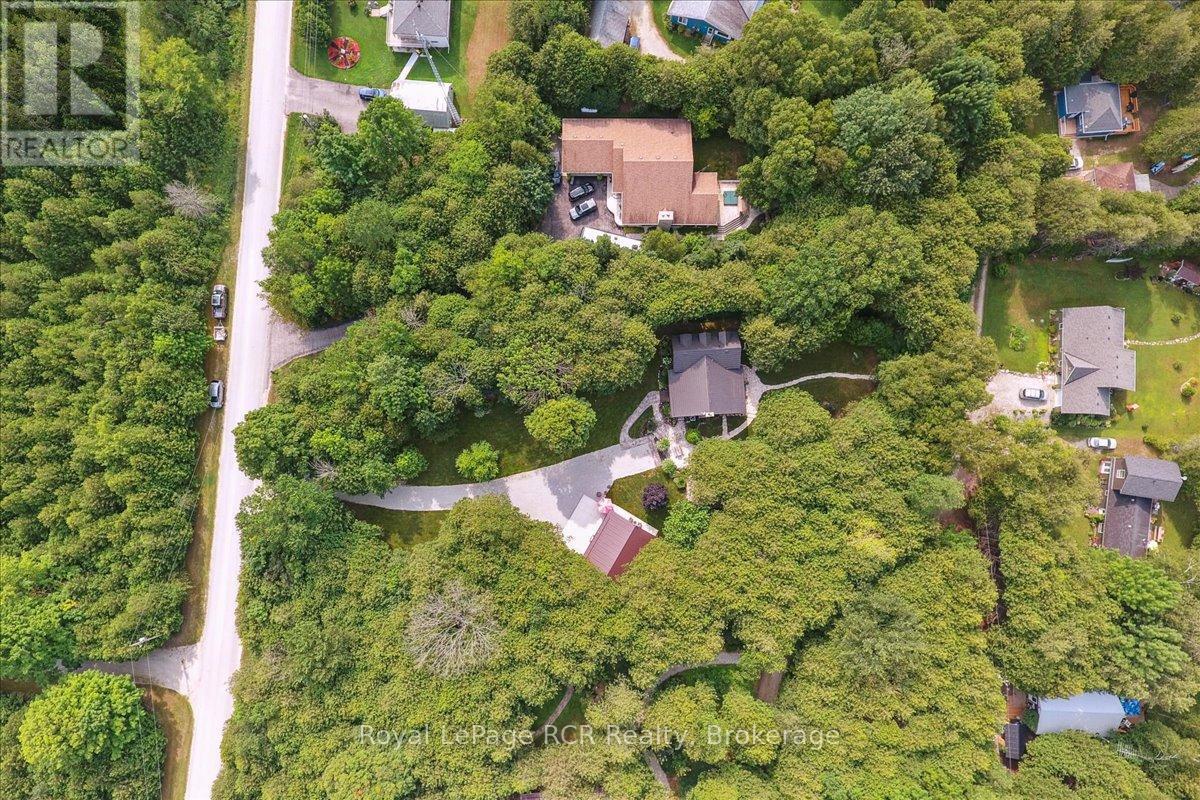 












342457 CONCESSION 14 ROAD

,
Georgian Bluffs,




Ontario
N0H2K0

